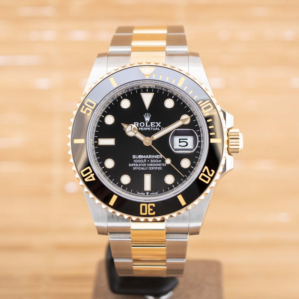 Submariner - Unworn with Box and Papers