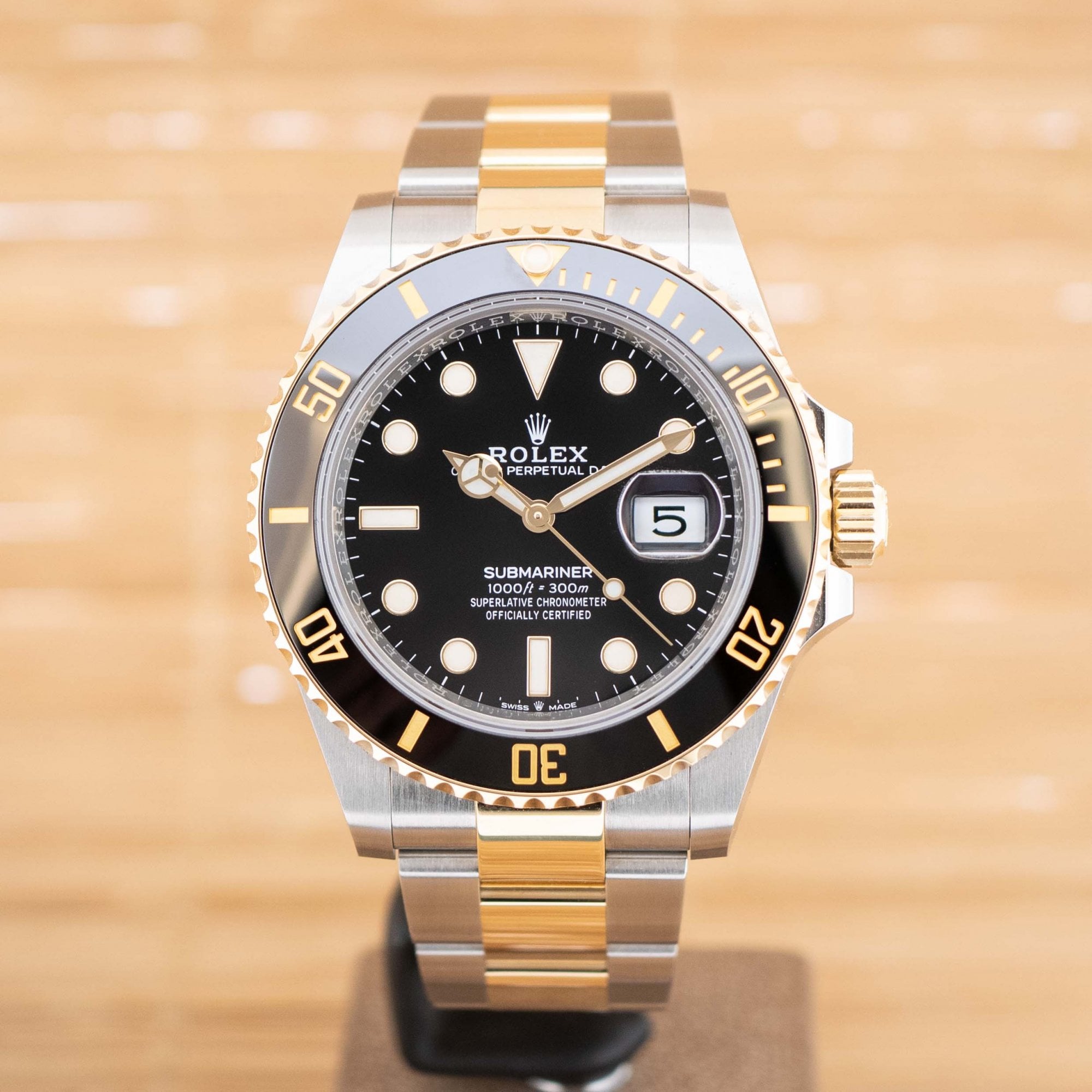 Submariner - Unworn with Box and Papers