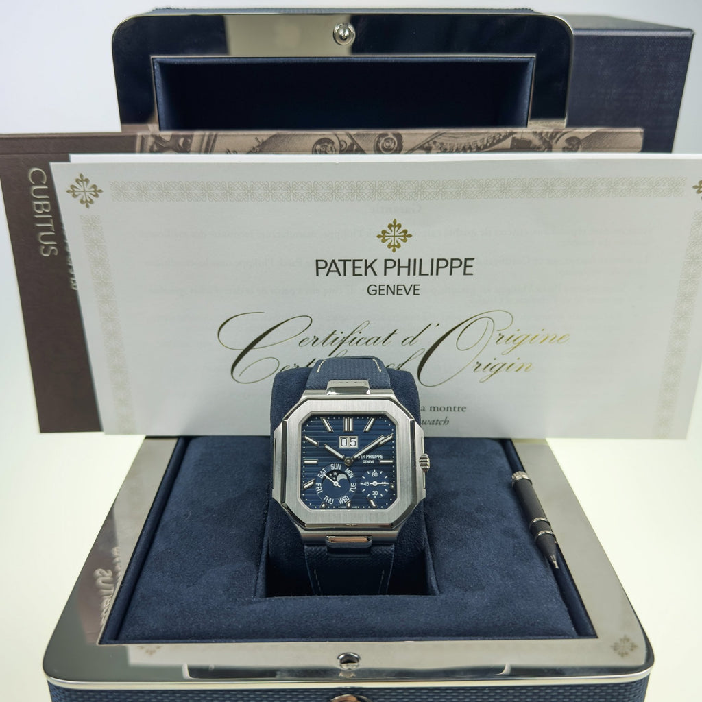 Cubitus Sunburst Blue - Unworn with Box and Papers December 2024 (DM)