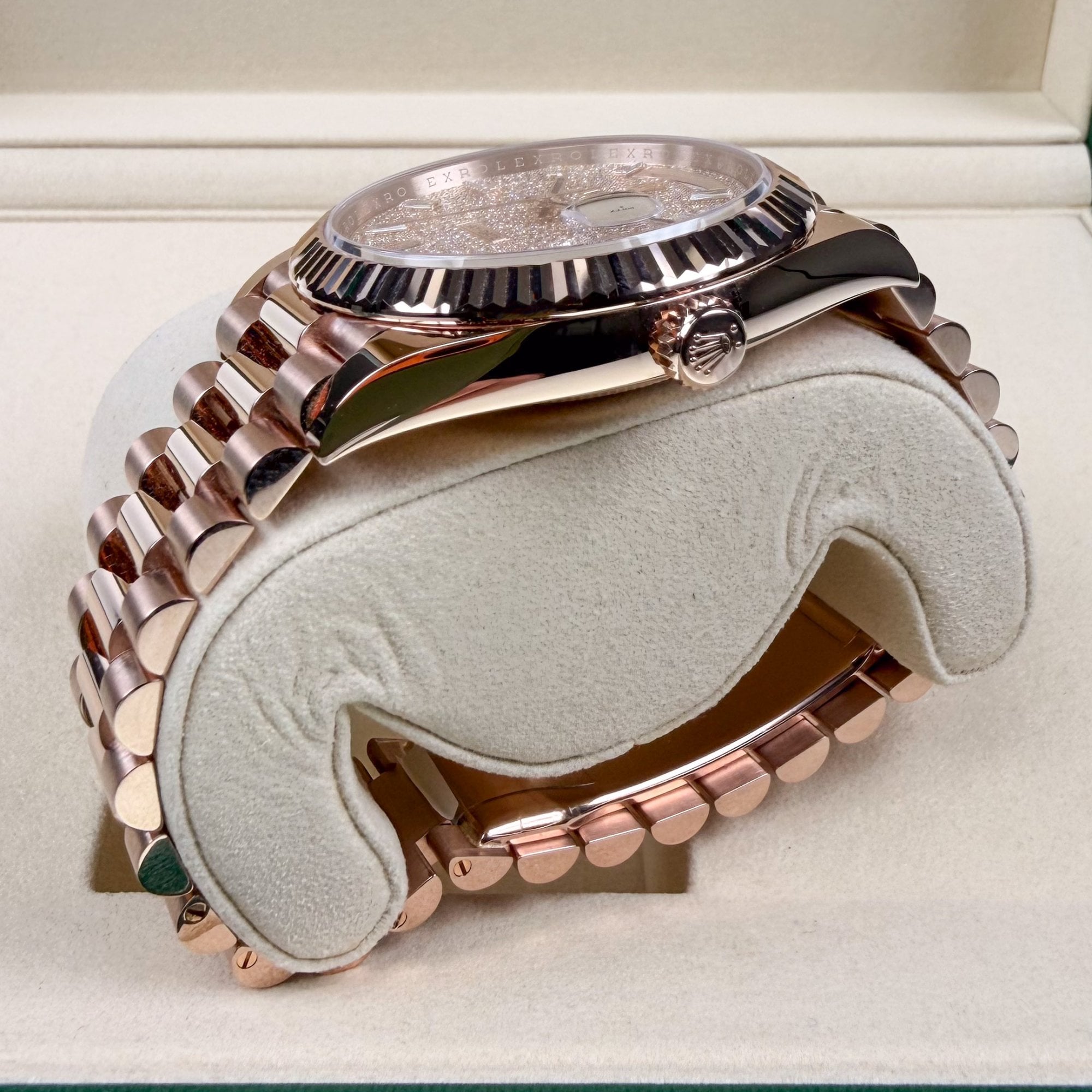Day-Date 40 Everose Gold Diamond Paved - Unworn Box & Papers 2025