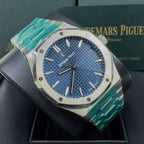 Royal Oak Selfwinding - Unworn and Sealed Box & Papers 2020 (MK)