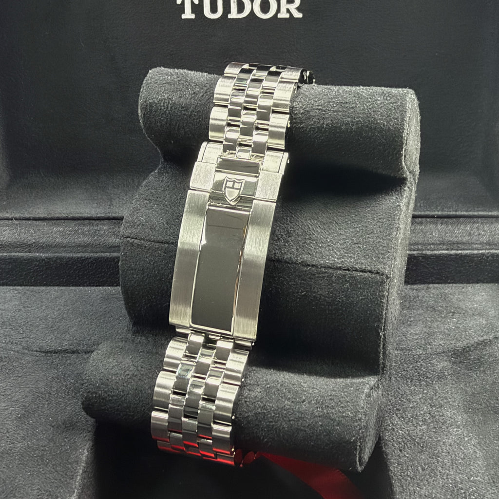 Tudor Black Bay Chrono Flamingo - Box and Papers January 2025