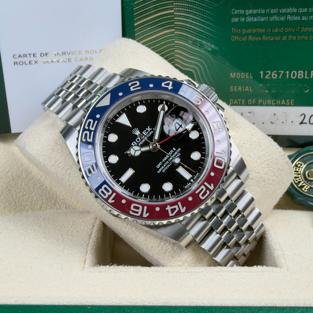 Rolex GMT Master II Pepsi - Box and Papers 2022 Unpolished (DMC)