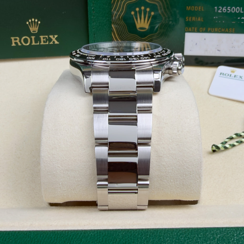 Rolex Cosmograph Daytona Black - Unworn with Box & Papers 2026 (MK)
