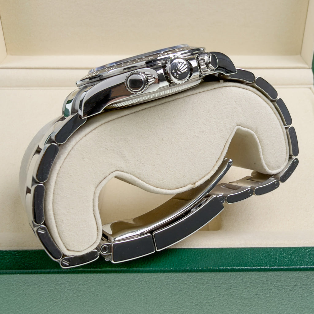 Rolex Cosmograph Daytona Black - Unworn with Box & Papers 2026 (MK)