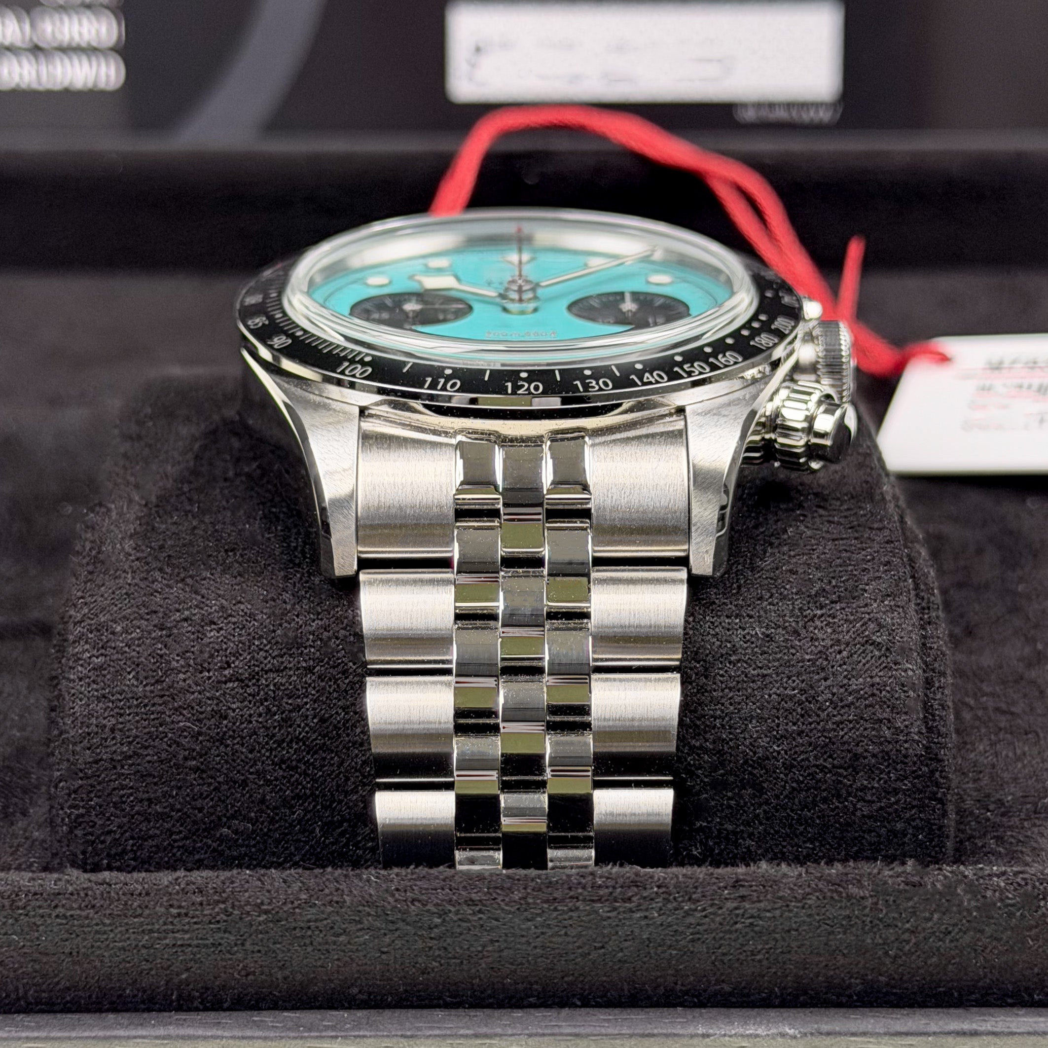 Black Bay Chrono Flamingo - Unworn with Box and Papers 2026