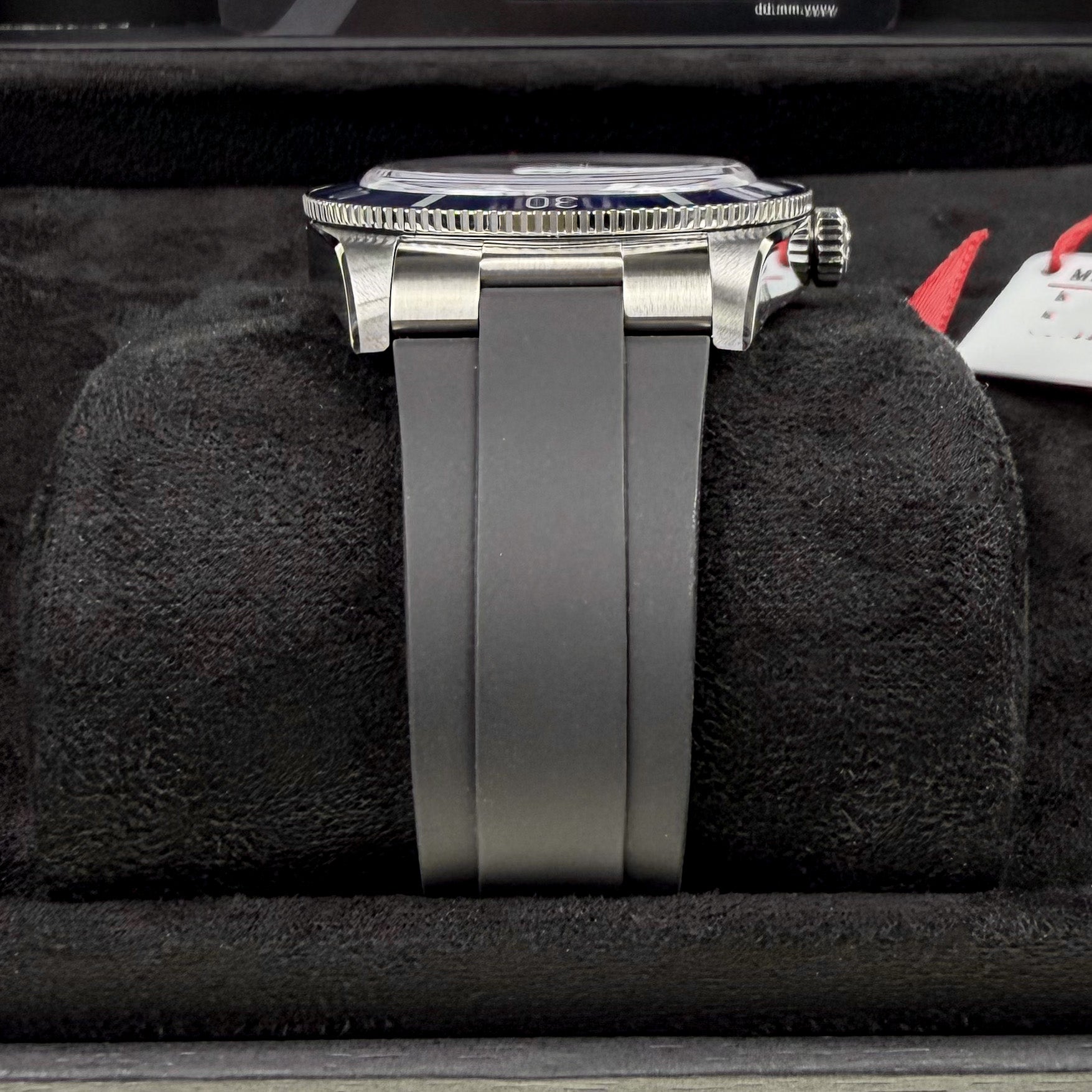Black Bay 54 Blue Rubber - Unworn with Box and Papers 2026