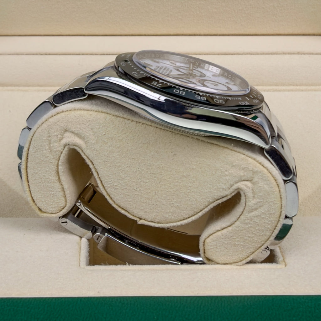Rolex Cosmograph Daytona 'Panda' - Unpolished with Box & Papers 2019 (MR)